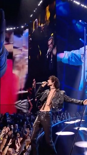Sombr performing Father Figure at George Michael’s VMAs tribute #sombr #vmas #georgemichael