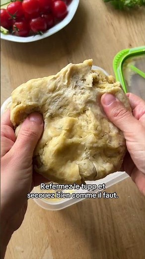 Pâte à tarte maison avec tupperware