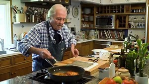 1.4M views · 17K reactions | Good Morning. Perhaps these apple fritters will be good for your Mother’s Day tomorrow. I hope you cook them with your family. Have a good day. Be well. -JP | Jacques Pépin | Facebook