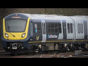 SWR Class 701 - 701031 Arrives At Clapham Junction On A London Waterloo - London Waterloo Service