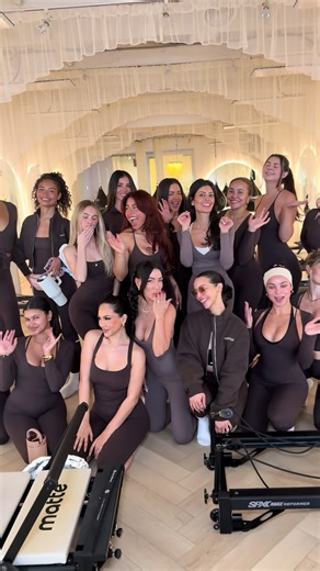 The Matte Method: LA Pilates Session With Drenched LA 🤎 #MatteCollection #Fyp #ForYourPage #pilates #pilatesworkout