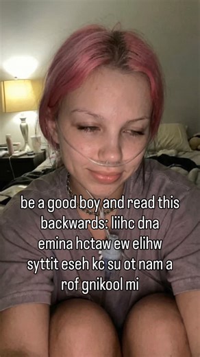 themostrandomgirl on Instagram: "cheeky me 😜 #fypage #reels #explorar #modelo"