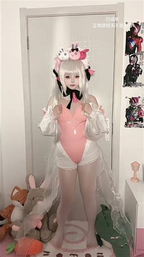 Halford Cosplay: Blue Route & Azur Lane Characters Unite