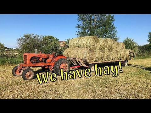 Vintage tractors making hay 2021 UNBELIEVABLE YEILDS!!!