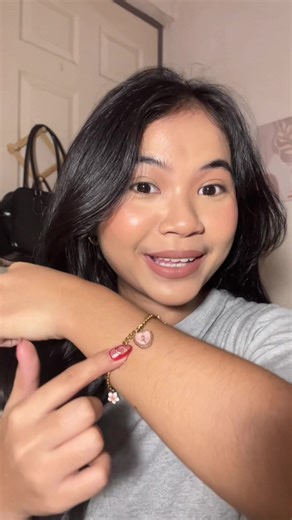 Customize Your Unique Charm Bracelet Today!