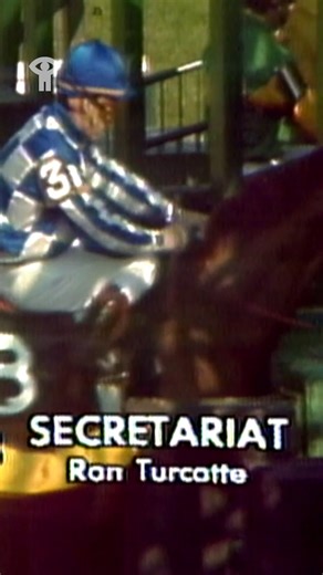 Join us in honouring racing legend Ron Turcotte (1941-2025), the New Brunswick jockey who rode the famous thoroughbred Secretariat into the annals of history, by remembering his story → bit.ly/3zmj5Se 💐 | NFB