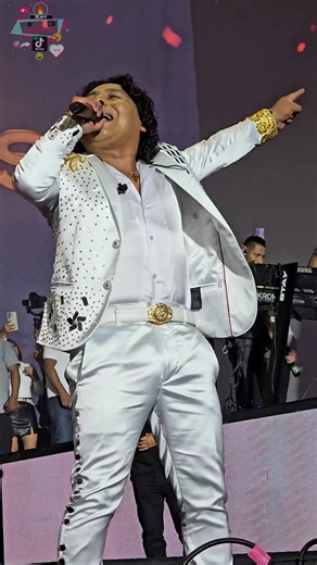 Edson Morales en Complejo Santa Rosa — En Vivo y Aniversario Russkaya