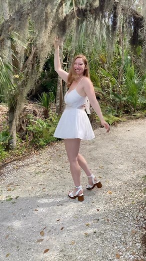 Ginger Daydreams on Instagram: "Enjoying my time outside this weekend. What are your plans?💕"