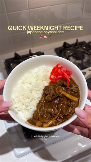 HAYASHI RICE RECIPE 🥩🧅🍚 ingredients — 1 Tbsp. butter 1 yellow onion, thinly sliced 1 Tbsp. garlic, minced ¼ tsp. white pepper 1 lb. waygu beef, thinly sliced and cut into bite-sized pieces 1 pack shimeji mushrooms 1 Tbsp. tomato paste ¼ cup red wine 2 cups water ½ package (4 cubes) hayashi roux cubes 1 tsp. worcestershire sauce instructions — 1. melt butter in a large pot over medium heat. Add the onions and cook until deeply caramelized, about 15 mins. 2. stir in the garlic and white pepper.