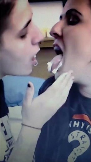 Amazing kissing scene #kiss #kissingbox