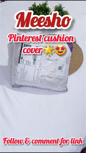 saba💞 on Instagram: "Cushion cover follow comment for link @meeshoapp @fashion_find69 Agar aap mere link se order karenge to pehle 7 orders pe aapko milenge 10% OFF"👉 shop link apko video ke comment box me mil jaye ga yese hi new next रियल अनबॉक्सिंग रिव्यू देखने के लिए मुझे फॉलो जरूर कर लीजिएगा और अगर आपको अच्छा लगा हो तो शेयर जरूर करिएगा #cushioncover #cushion #meeshofinds"