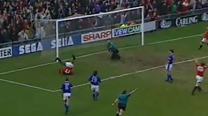 #OnThisDay 20 years ago, Andy Cole became the first man to hit FIVE goals in a single #BPL match as Manchester United beat Ipswich 9-0 - still a record for the competition. The greatest #BPL team performance we've seen yet? | Premier League