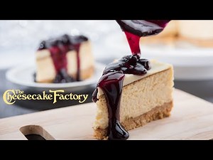 How To Make The Cheesecake Factory’s Famous Cheesecake At Home