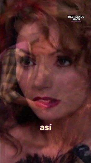 Haga de cuenta que no le sonríe al enemigo, sino al novio #DestilandoAmor