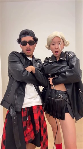 CHASE on Instagram: "Did we win Halloween???😂❤️ #halloween #costume #brunomars #rose #apt"