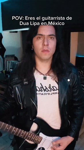 En un universo alterno esto sí sucedió en el concierto de Dua Lipa en México 🐺 | Griff Wild