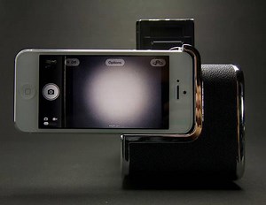 This Adapter Will Turn Your Phone Into an Uber-Cheap Medium Format Digital Back