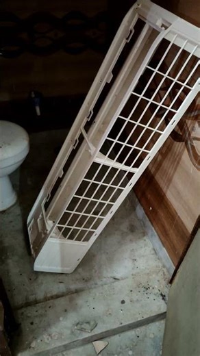 Aaj humne ek aisi service Kiya FIR install Kiya aur gas charging Karen#work #cooling #agra #reels