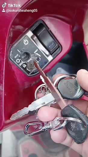 Key Fob Features: Unlocking Your Car with Ease