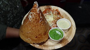29 reactions | 99 Varieties Dosa! ಪಾವ್ ಭಾಜಿ ದೋಸೆ, ಚೀಸ್ ದೋಸೆ ತಿನಲು ಜನ...