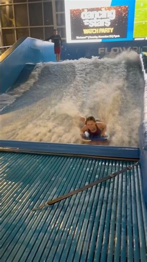 Boogie boarding the Flow Rider #shorts #flowrider #boogieboarding