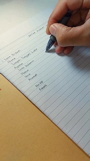Contoh Penulisan Daftar Riwayat Hidup Tulisan Tangan untuk Surat Lamaran Pekerjaan