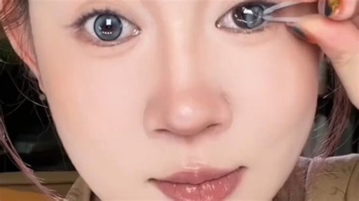 玛丽朵丽你39.9到手8盒也就算了，竟然还送美瞳清洗器！#merrydolly#半年抛#美瞳清洗器