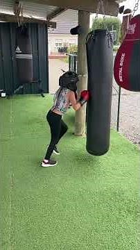 Cours de boxe anglaise…. #boxing #boxefitness