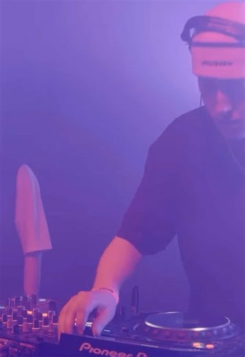 unbelievable tune #speedgarage #garage #ukgarage #breakbeat #oldschoolgarage