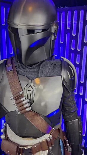 Mandalorian Cosplay. Mando Monday