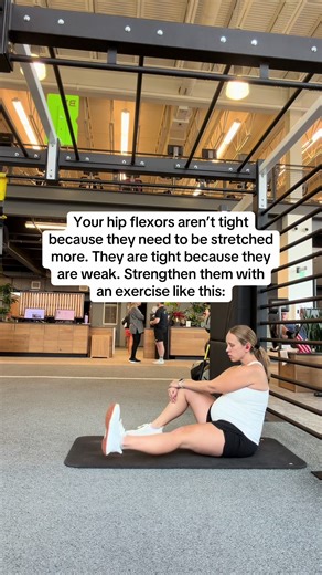 Strengthen> stretching. There are times where static stretching is beneficial but majority of runners don’t have a shortened hip flexor, they have a weak hip flexor that is causing the symptom of tightness #hipflexors #hipflexorstretch #tighthipflexors #weakhipflexors #hippain