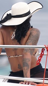 4.8K views · 43 reactions | Jet skis, boats, and one wild floating party at the sandbar #WaveRiders #SandbarScenes #BoatingParty #BoatSnaps #Offerboat | BoatSnaps | Facebook