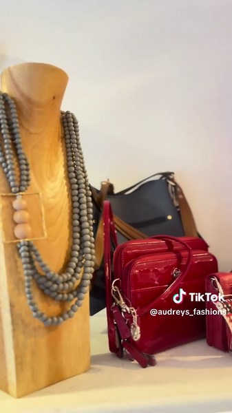 🛍️ Step Inside Audrey’s Fashions! 💐 Take a little tour around our charming boutique, nestled in the heart of our small town! From cozy casualwear to Canadian-made styles, every corner of our store is filled with pieces handpicked just for YOU. 💖 Whether you’re stopping by for a new outfit or just want to browse and chat, we can’t wait to welcome you. ✨ Come feel the warmth, the style, and the personal touch that makes Audrey’s Fashions so special. ✨ 📍 Visit us in person or send us a message—