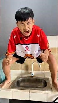 OMG😱 SAIF DEFECATES IN THE SINK #comedy #defecate #superdefecate #funny