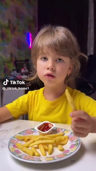 Лучшие мемы года: Юмор и приколы