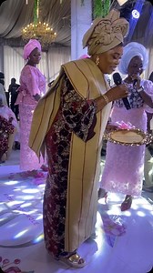 This love thing has no age limit. Even @officialchike love song featured in @tope_alabi_ daughter’s wedding. Just marry your friend ooo e get why. #nigerianweddings #alaga #ilealadun | Ile_Aladun