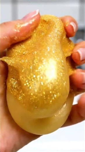 Hand squeezing soap slime มาบีบสบู่สไลม์ฟินๆ