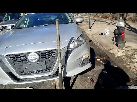 2019 Nissan Altima Oil Change | Splash Guard