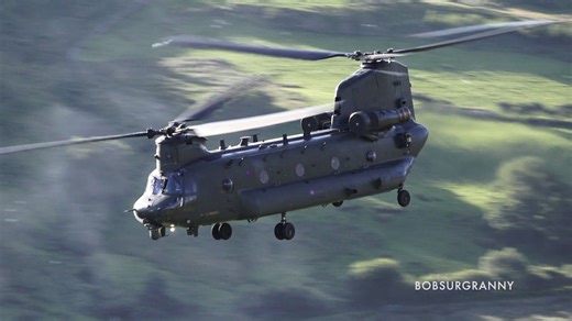 Watch How Heavy-Lift Helicopter Flies Like a Fighter