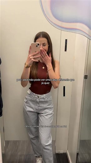 Ana Luiza on Instagram: "amo calças listradas😩😍 aproveitem 30% off com meu link de consultora C&A que está na bio (se preferir pode me pedir que mando💖) #cea #cupom #desconto #calça #look"