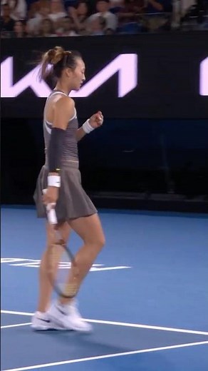 Qinwen Zheng has INCREDIBLE footwork! 🔥