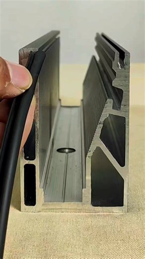 Electric sunshade on Instagram: "Glass railing is installed on the balcony, the structure is thick, and installation is simple and convenient.#Glass#fence #balcony#mosquitos"