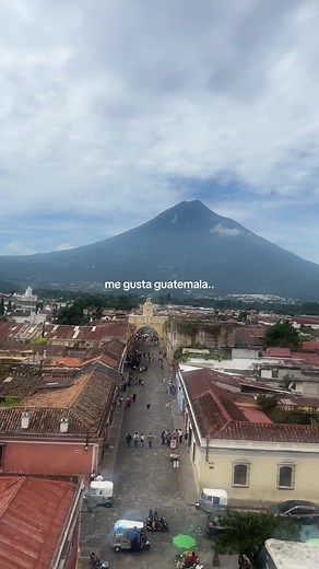 Exploring the Beauty of Lake Atitlán, Guatemala