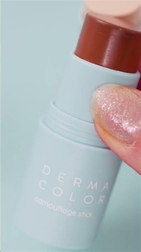 Krémový, jemný a ľahko sa rozotiera ✨ Tyčinka Dermacolor Camouflage Stick