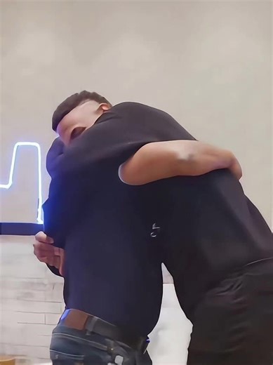 Heartwarming Celebrity Reunions with Old Friends