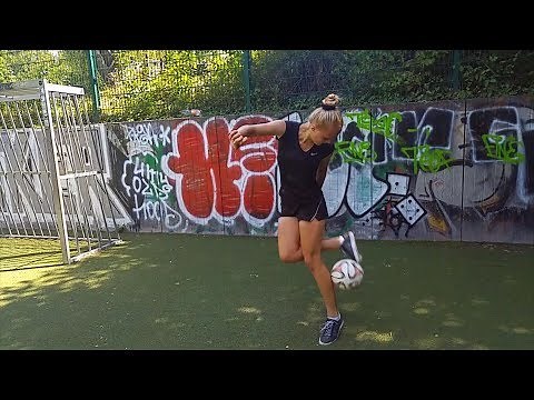 Bestes Freestyle Girl in Deutschland? - Fußball Freestyle Tricks Dana