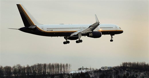 Live updates: Venezuelan President Maduro arrives in New York to face criminal charges