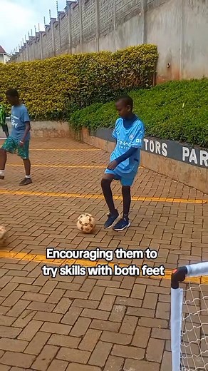 5.8K views · 54 reactions | Can you use both feet??? I think 1 big area for young players is to mature and improve their technical ability on both feet. There may be a stronger foot but there nothing better than being comfortable on both the left and right | L4B | Facebook