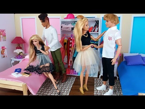 Two Barbie doll Two Ken Morning Routine. Life in a Dreamhouse. Barbie video.