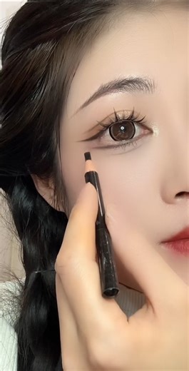 Eye Makeup Tutorial for Beginners | Sharing Eye Makeup Look | Easy #EyeMakeup Guide for Novices#bea